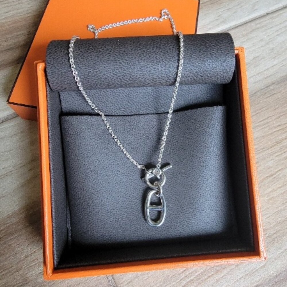 Hermes Silver Tone Toggle Pendant Necklace